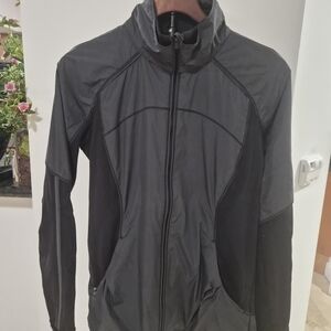 lululemon athletica Women Charcoal And Black Windbreaker Size 10